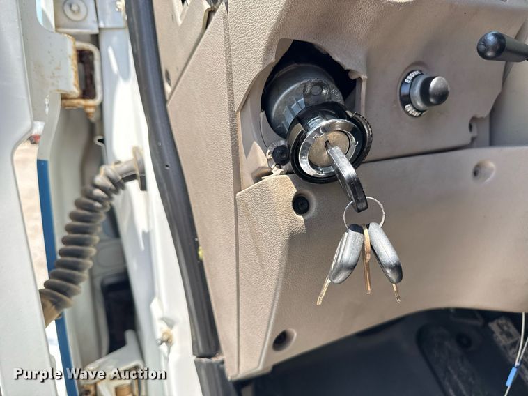 image for item EG6014 2003 Sterling Truck L9500  water truck