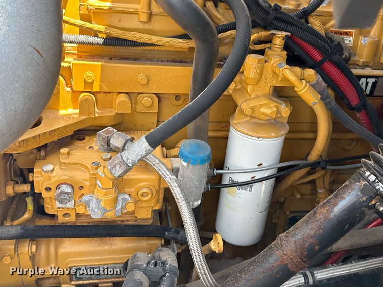 image for item EG6014 2003 Sterling Truck L9500  water truck