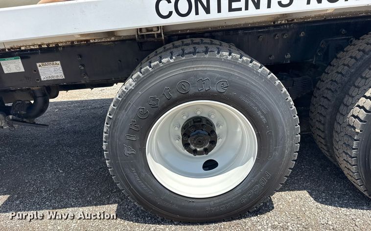 image for item EG6014 2003 Sterling Truck L9500  water truck