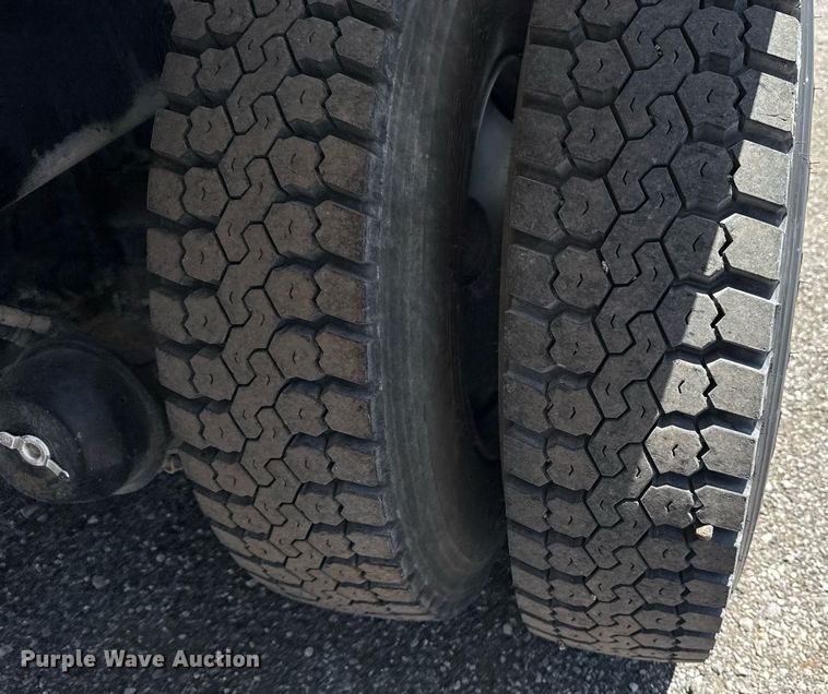 image for item EG6014 2003 Sterling Truck L9500  water truck