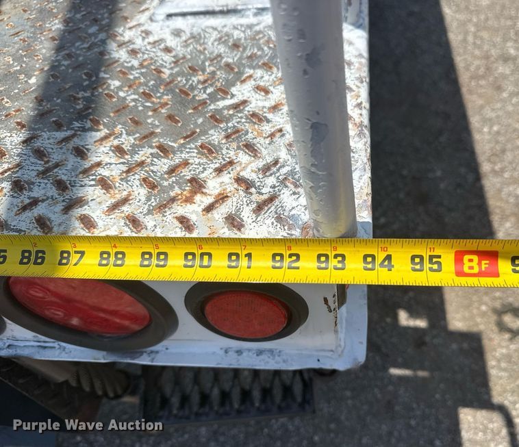 image for item EG6016 2011 Ford F550 Super Duty bucket truck