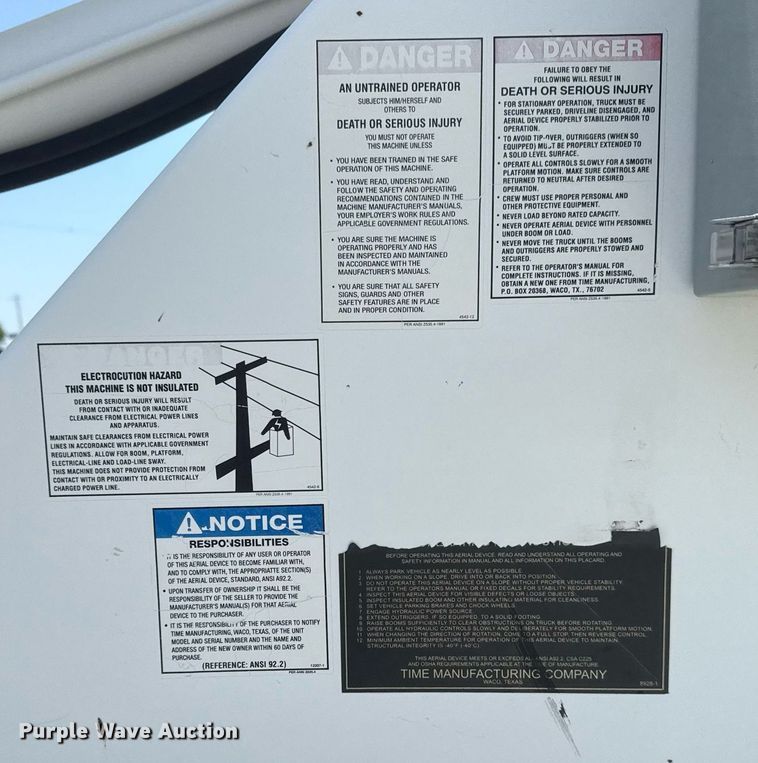 image for item EG6016 2011 Ford F550 Super Duty bucket truck