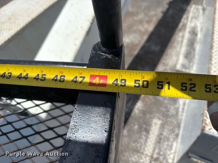 image for item EG6016 2011 Ford F550 Super Duty bucket truck