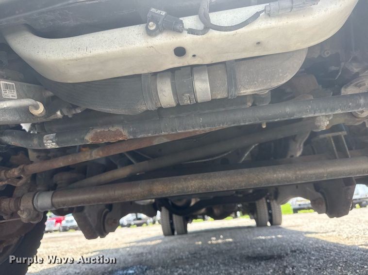 image for item EG6016 2011 Ford F550 Super Duty bucket truck