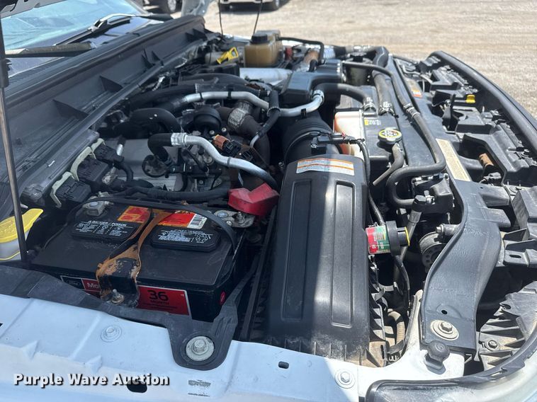 image for item EG6016 2011 Ford F550 Super Duty bucket truck