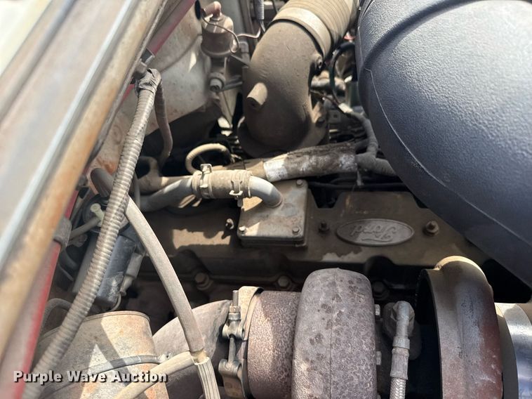 image for item EG6552 1997 Ford F800 crane truck