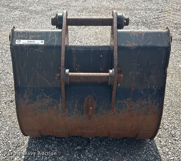 image for item EG8135 Caterpillar 36