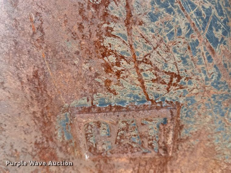 image for item EG8135 Caterpillar 36