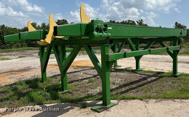 image for item EJ7613 Mellott live lumber deck