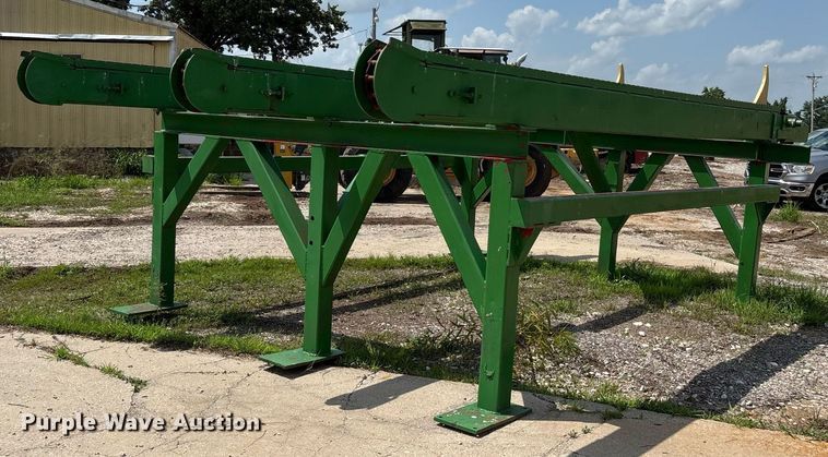 image for item EJ7613 Mellott live lumber deck