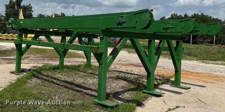 image for item EJ7613 Mellott live lumber deck