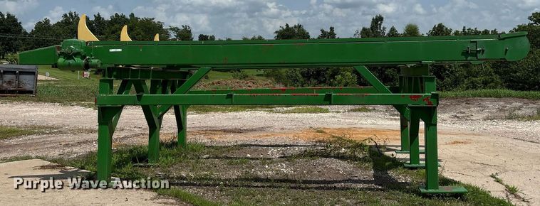 image for item EJ7613 Mellott live lumber deck