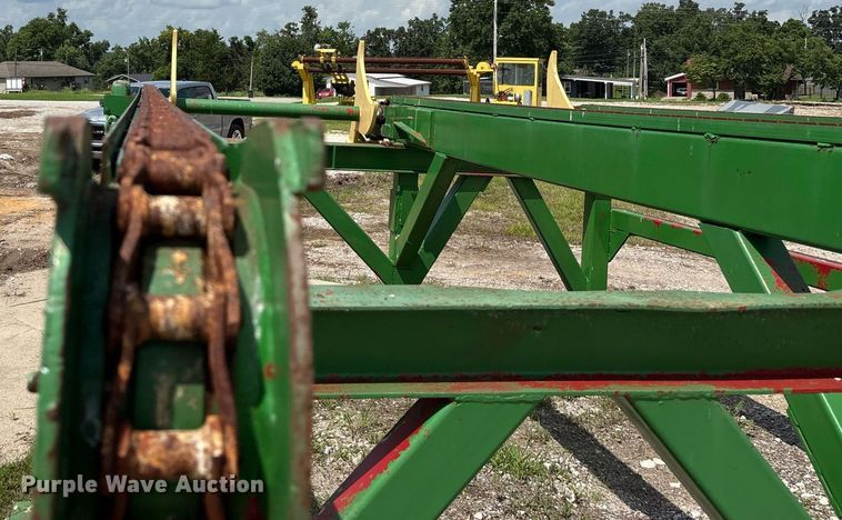 image for item EJ7613 Mellott live lumber deck