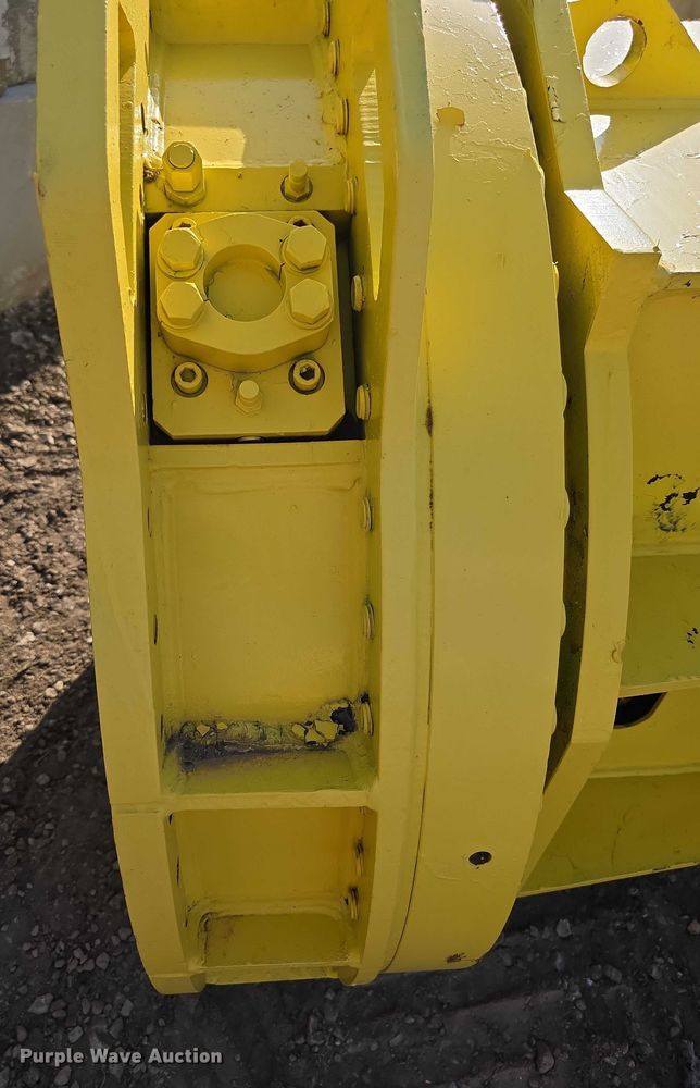 image for item EK5438 Caterpillar 385C excavator shear