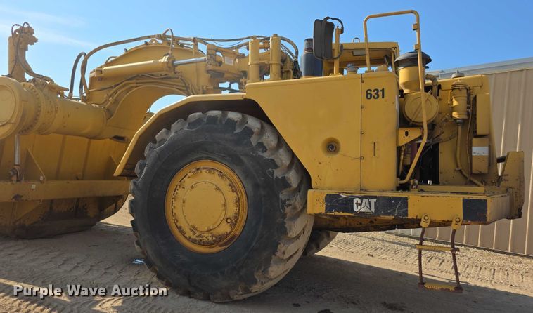 image for item EK5442 1983 Caterpillar 631D water wagon