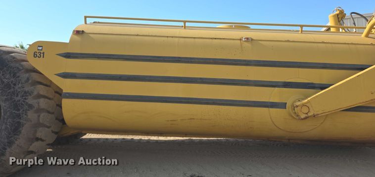 image for item EK5442 1983 Caterpillar 631D water wagon