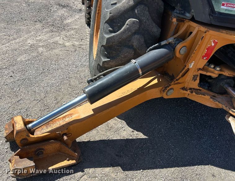 image for item EK8268 2014 Case 580 Super N backhoe