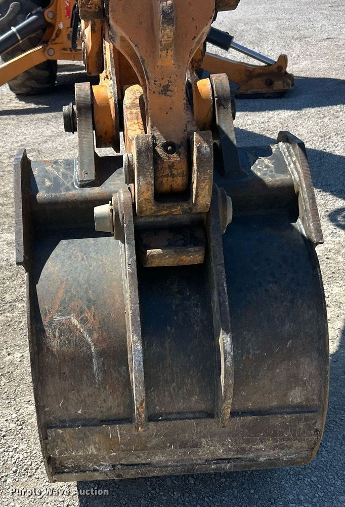 image for item EK8268 2014 Case 580 Super N backhoe