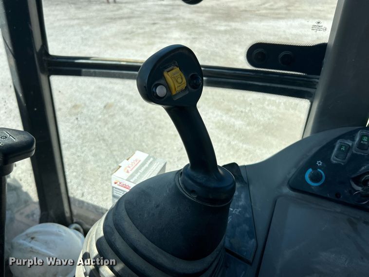 image for item EK8268 2014 Case 580 Super N backhoe