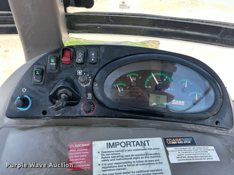 image for item EK8268 2014 Case 580 Super N backhoe