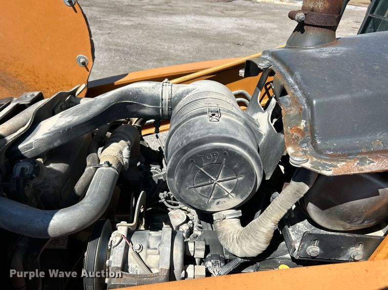 image for item EK8268 2014 Case 580 Super N backhoe