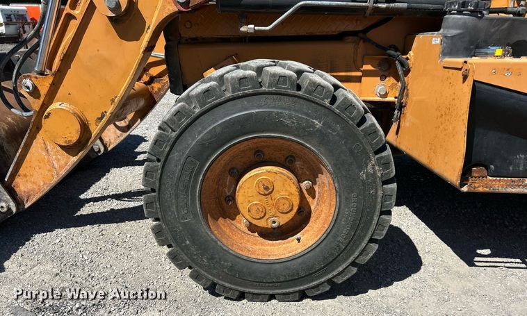 image for item EK8268 2014 Case 580 Super N backhoe