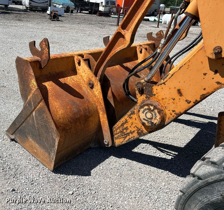 image for item EK8271 2005 Case 580 Super M Series 2 backhoe