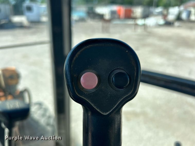 image for item EK8271 2005 Case 580 Super M Series 2 backhoe