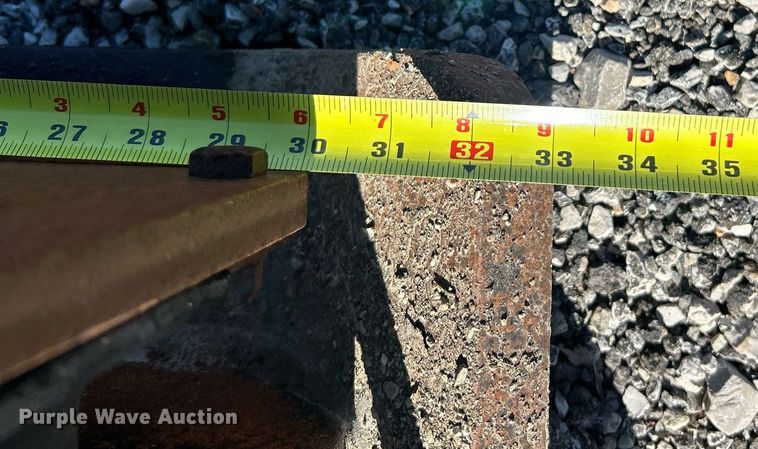 image for item EK8273 Indecision THC-65 plate compactor