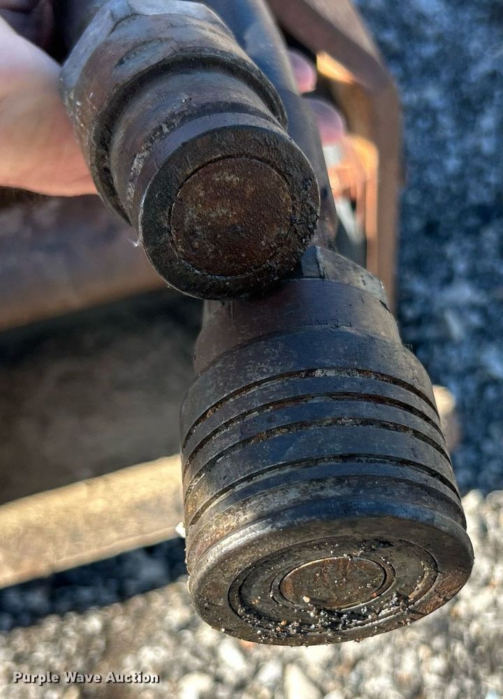 image for item EK8273 Indecision THC-65 plate compactor