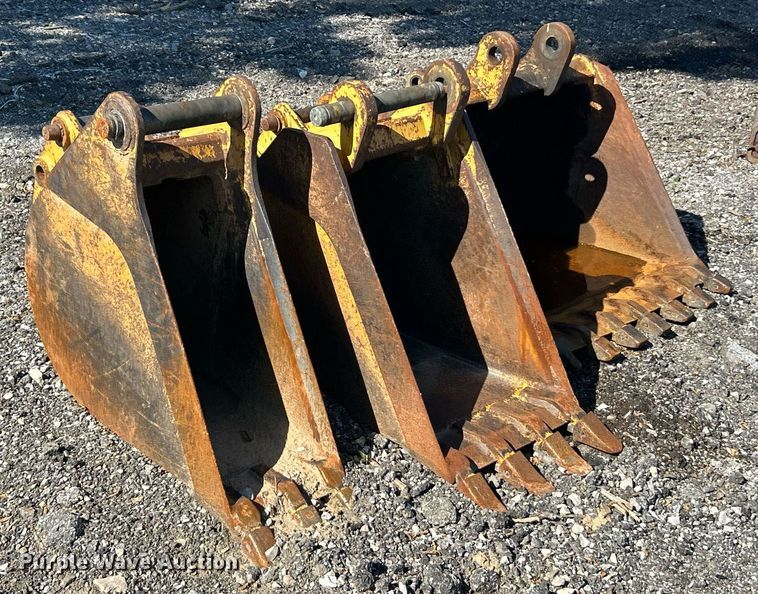 image for item EK8275 (3) backhoe buckets