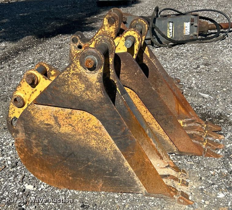 image for item EK8275 (3) backhoe buckets