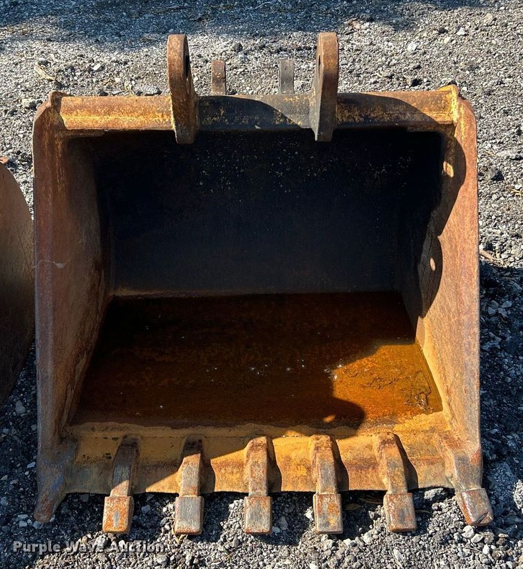 image for item EK8275 (3) backhoe buckets