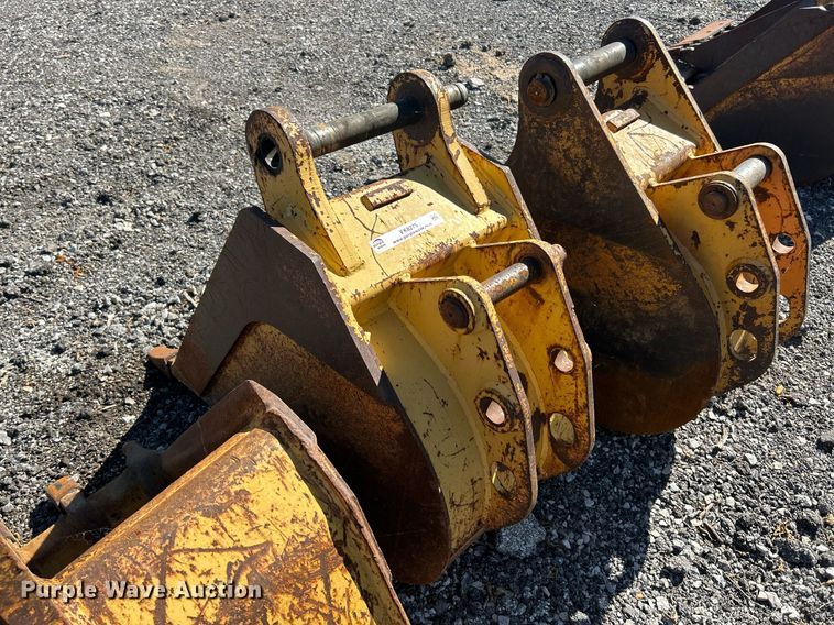 image for item EK8275 (3) backhoe buckets