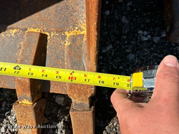 image for item EK8275 (3) backhoe buckets