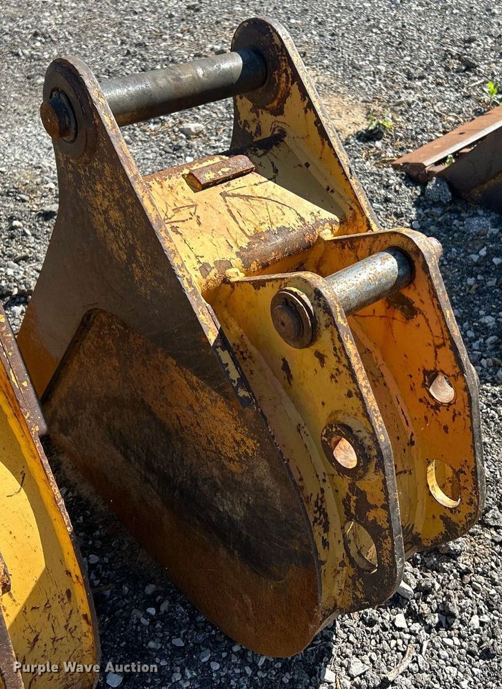 image for item EK8275 (3) backhoe buckets