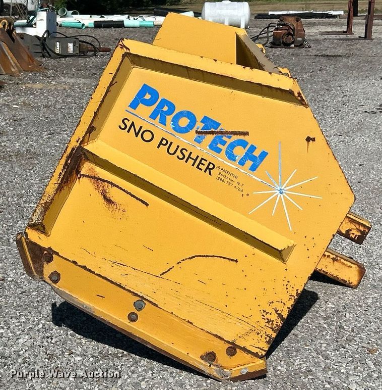image for item EK8277 ProTech snow pusher