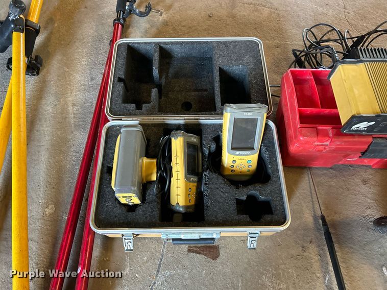 image for item EK8285 TopCon GPS