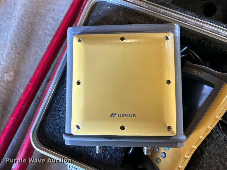 image for item EK8285 TopCon GPS