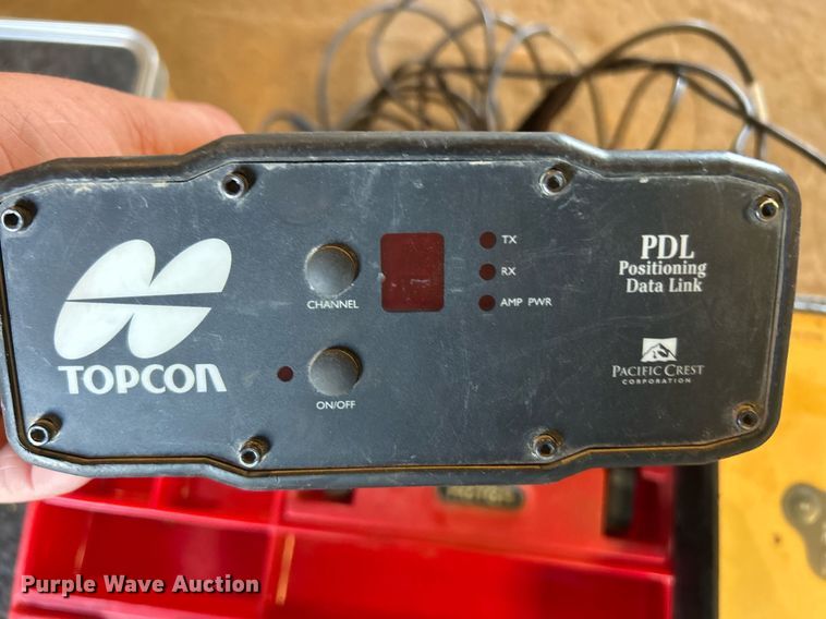 image for item EK8285 TopCon GPS