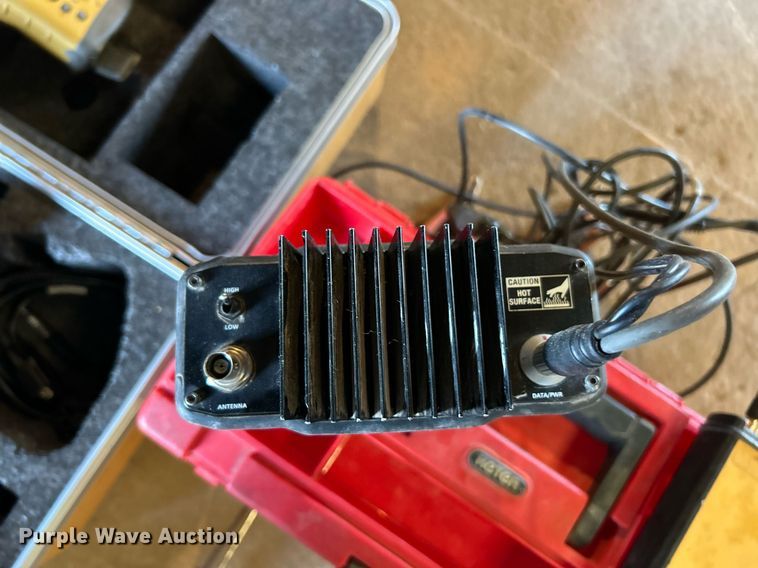 image for item EK8285 TopCon GPS