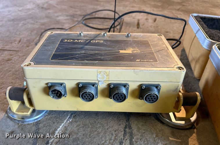 image for item EK8287 TopCon System 5 3D machine control