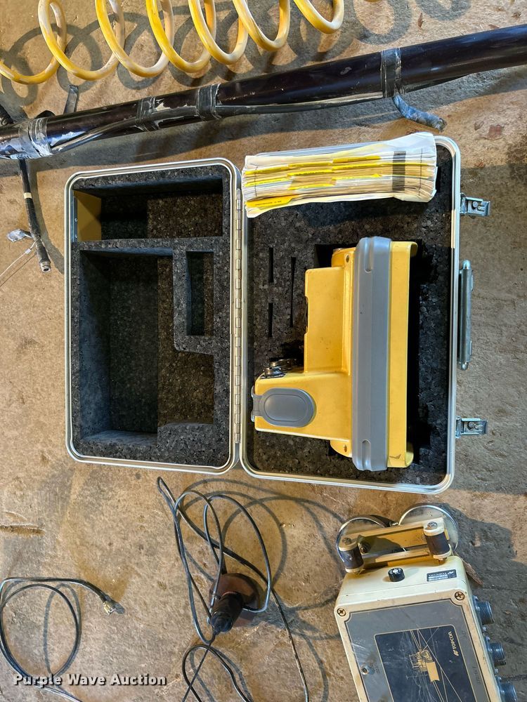 image for item EK8287 TopCon System 5 3D machine control