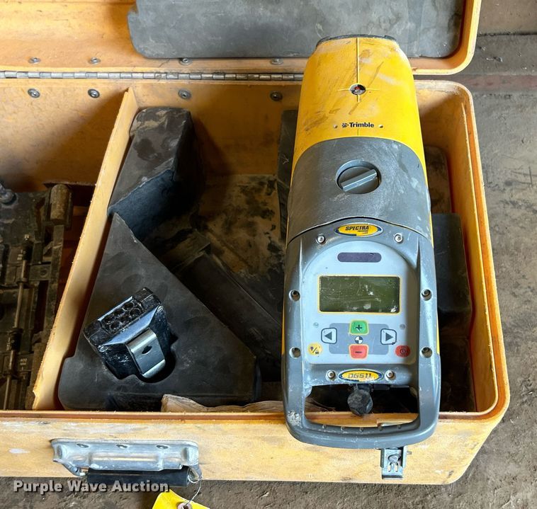 image for item EK8291 Trimble DG511 pipe laser