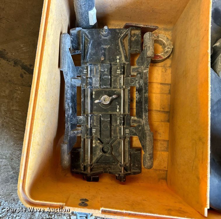 image for item EK8291 Trimble DG511 pipe laser