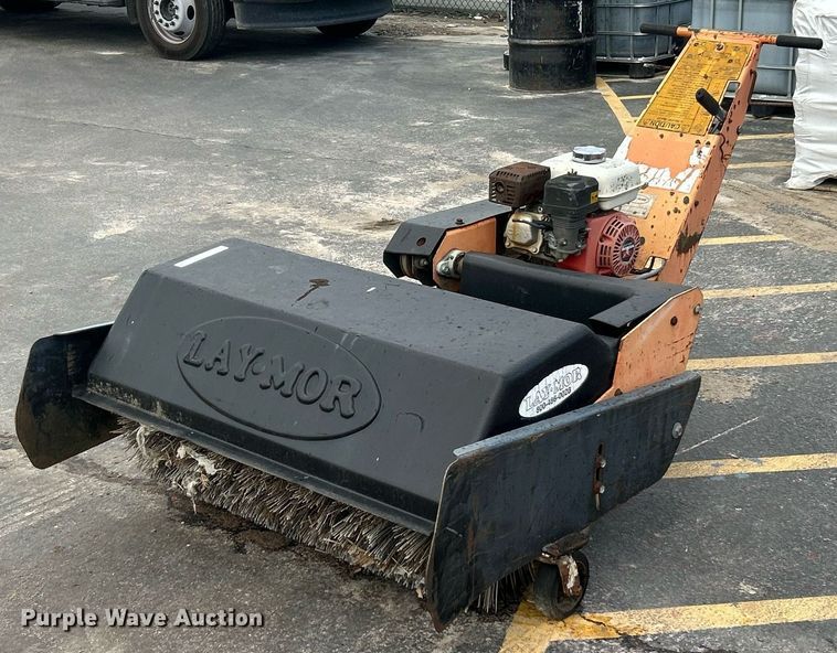 image for item EK8312 Lay-Mor 2A broom