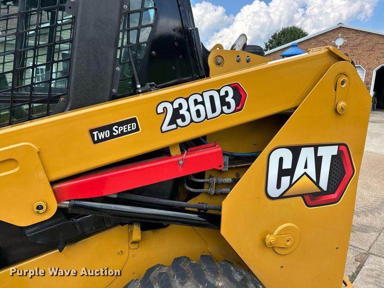 image for item EK8319 2020 Caterpillar 236D3 skid steer loader