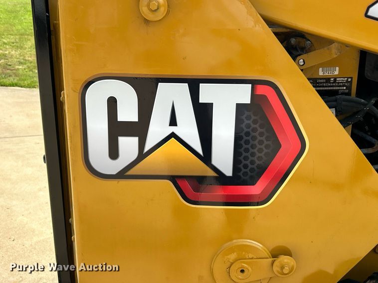 image for item EK8319 2020 Caterpillar 236D3 skid steer loader