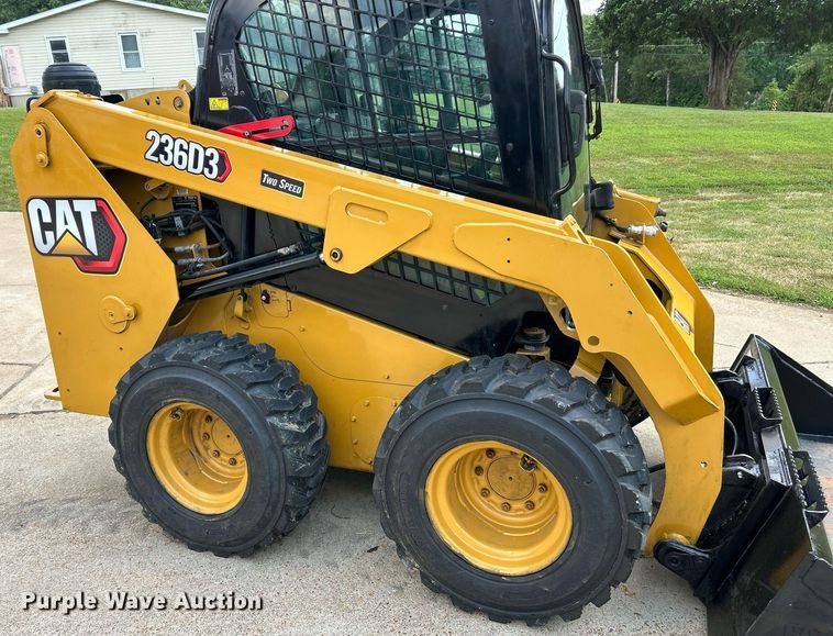 image for item EK8319 2020 Caterpillar 236D3 skid steer loader