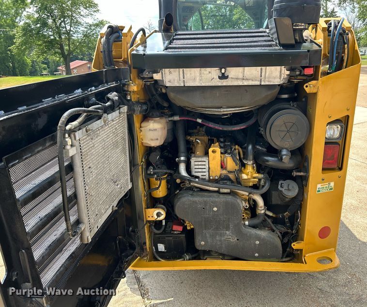 image for item EK8319 2020 Caterpillar 236D3 skid steer loader